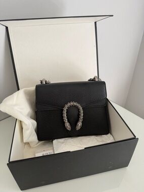 Gucci Dionysus Black Leather Shoulder Bag with Crystal Horseshoe Detail